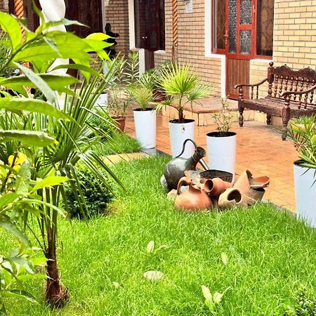 Trip.Le Hostel Samarkand Ngoại thất bức ảnh